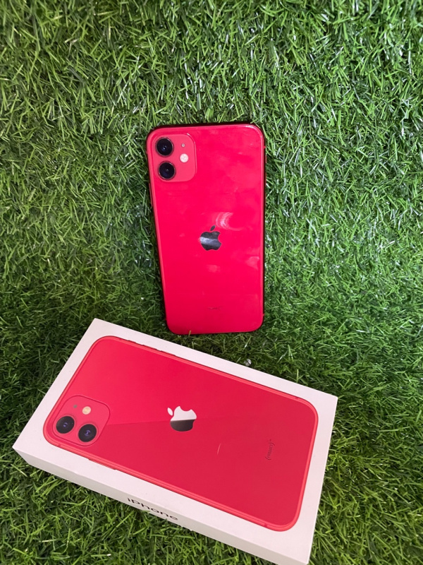 Мобильный телефон Apple iPhone 11