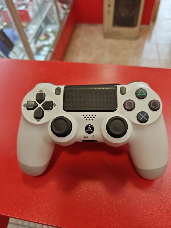 Джойстик Sony DualShock 4