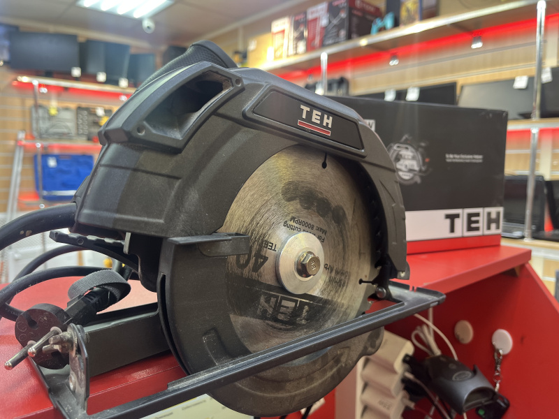 Циркулярная пила TEH tc18515